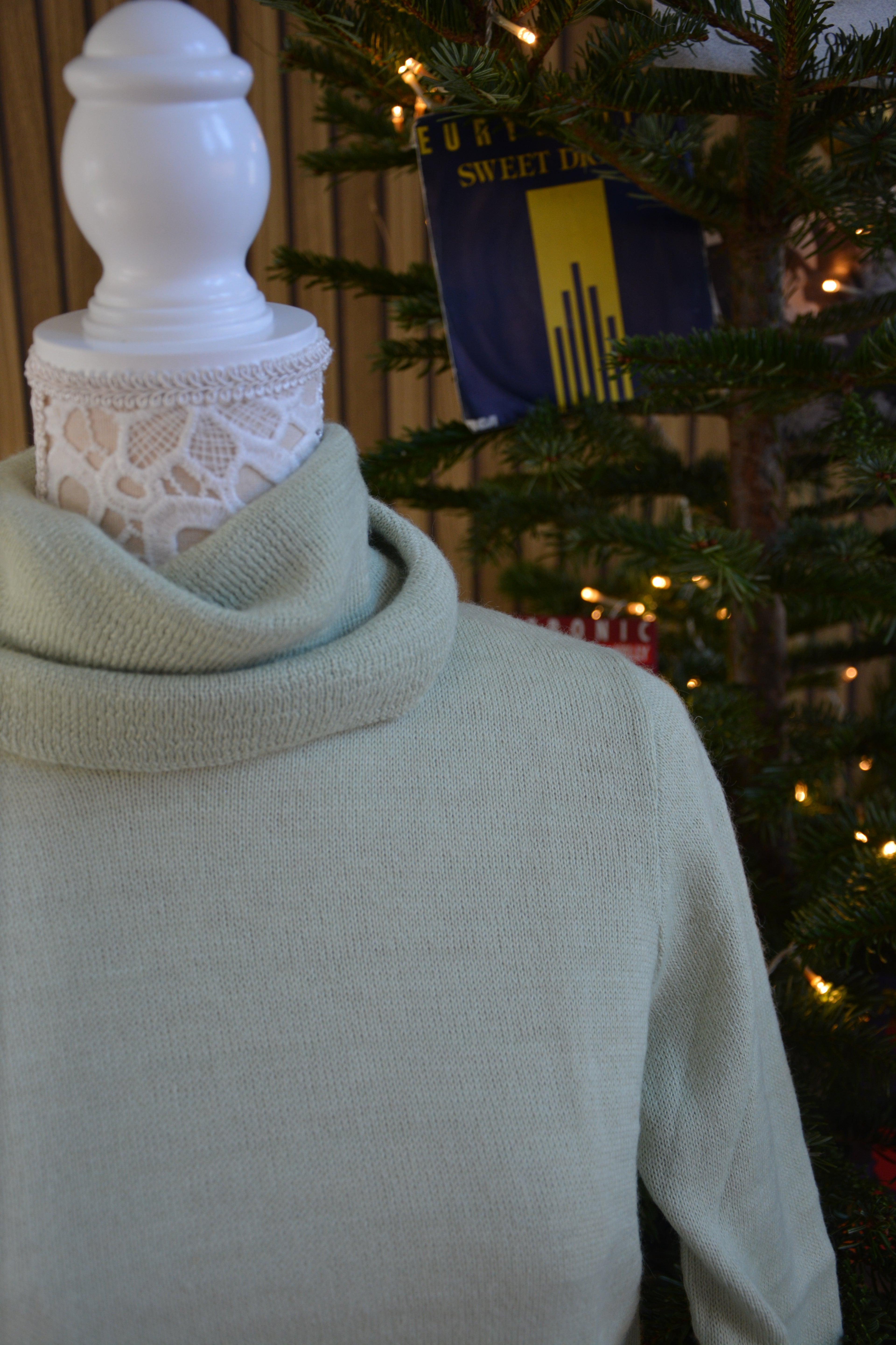 Pull col roulé vert clair - Fabriqué en France