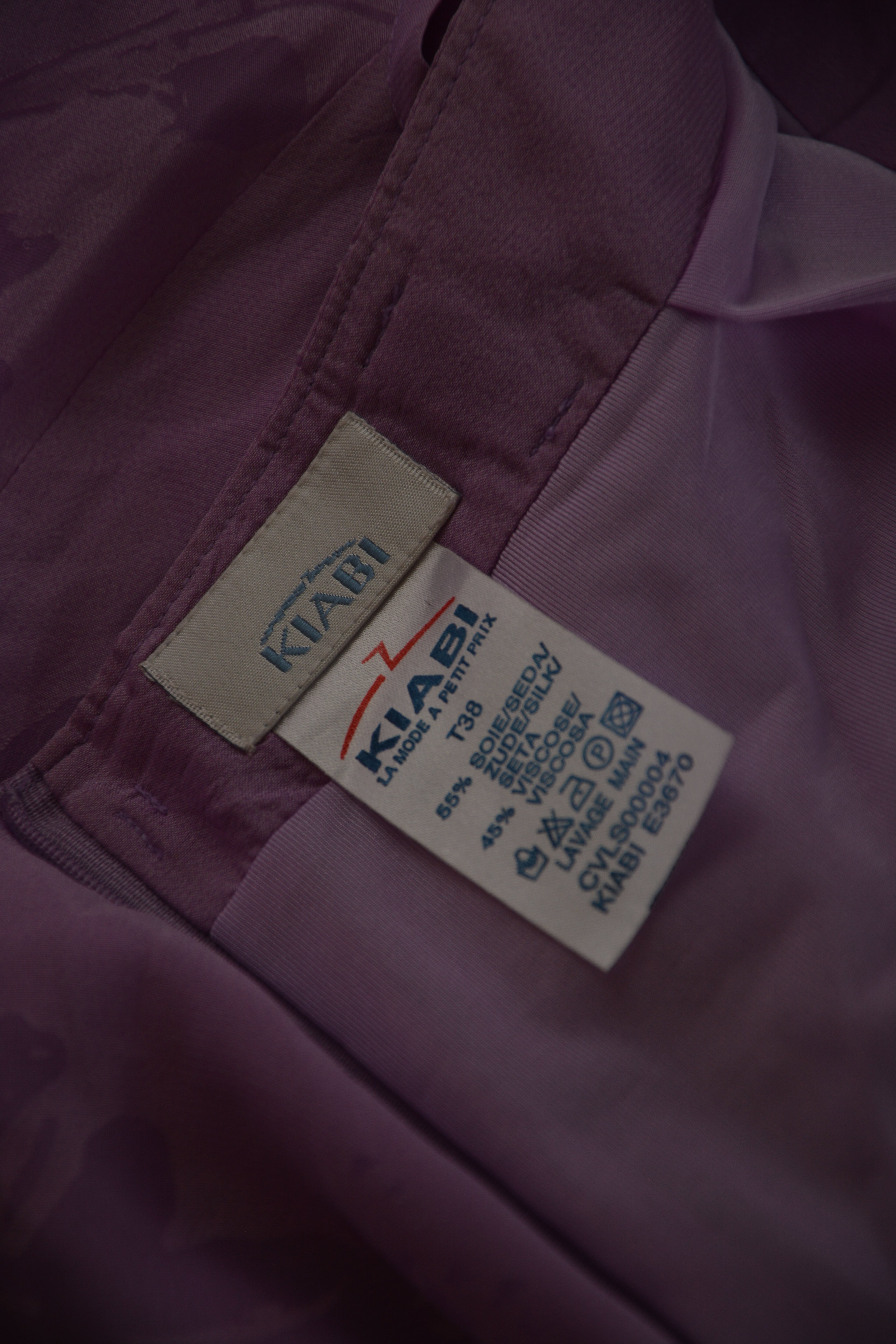 Jupe en soie violette à fleurs