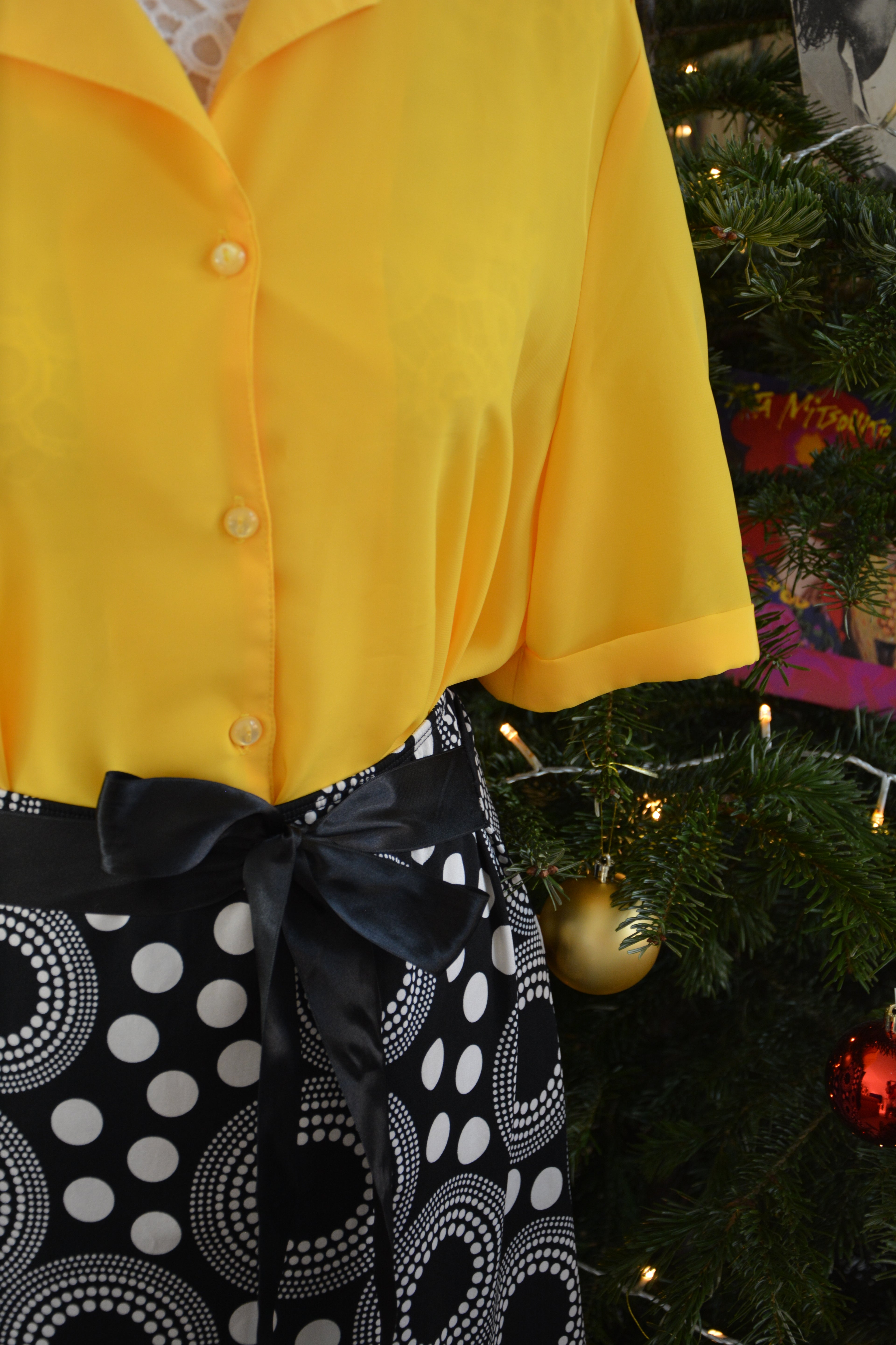 Chemise jaune à broderies - Fabriquée en France