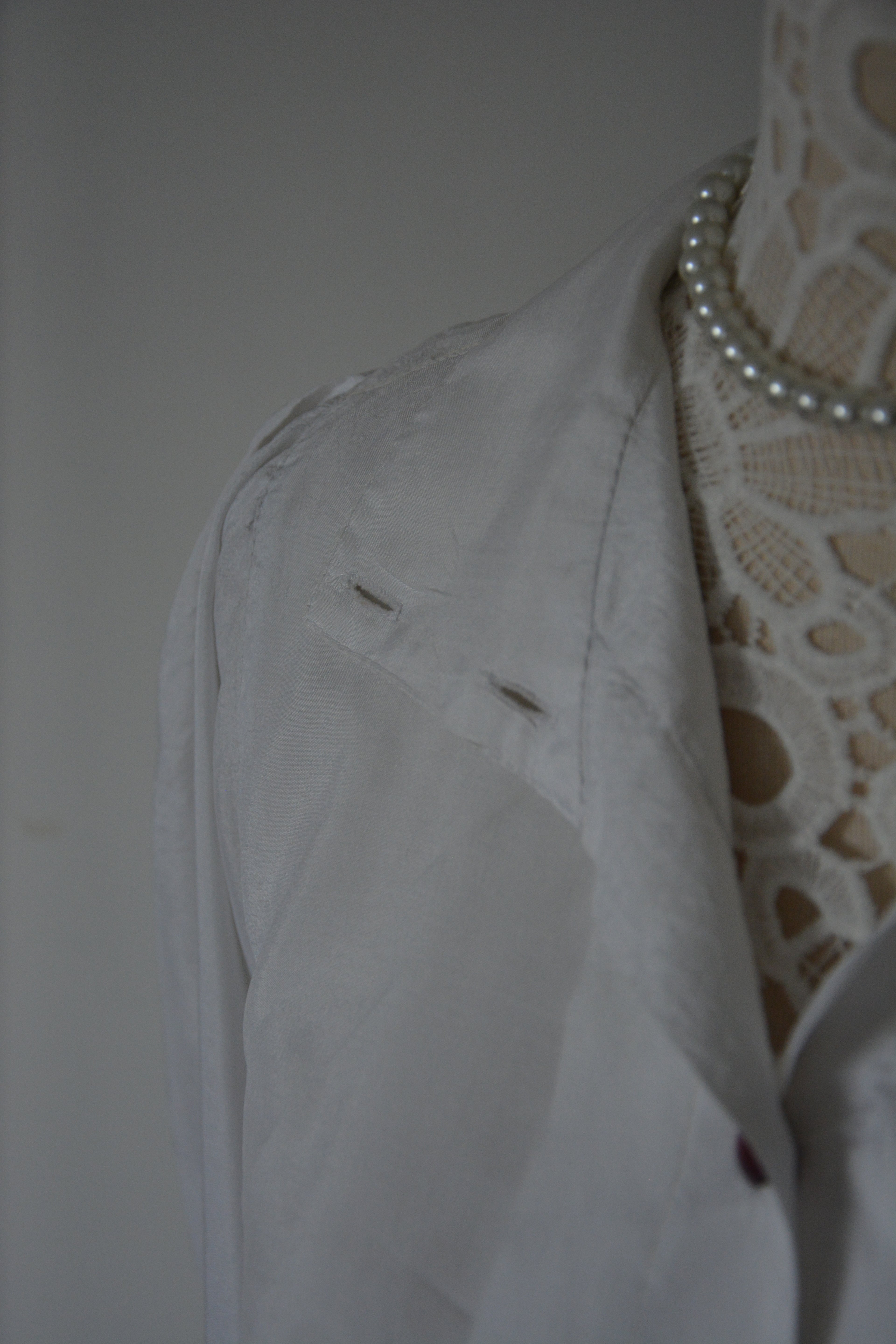 Chemise blanche effet satiné