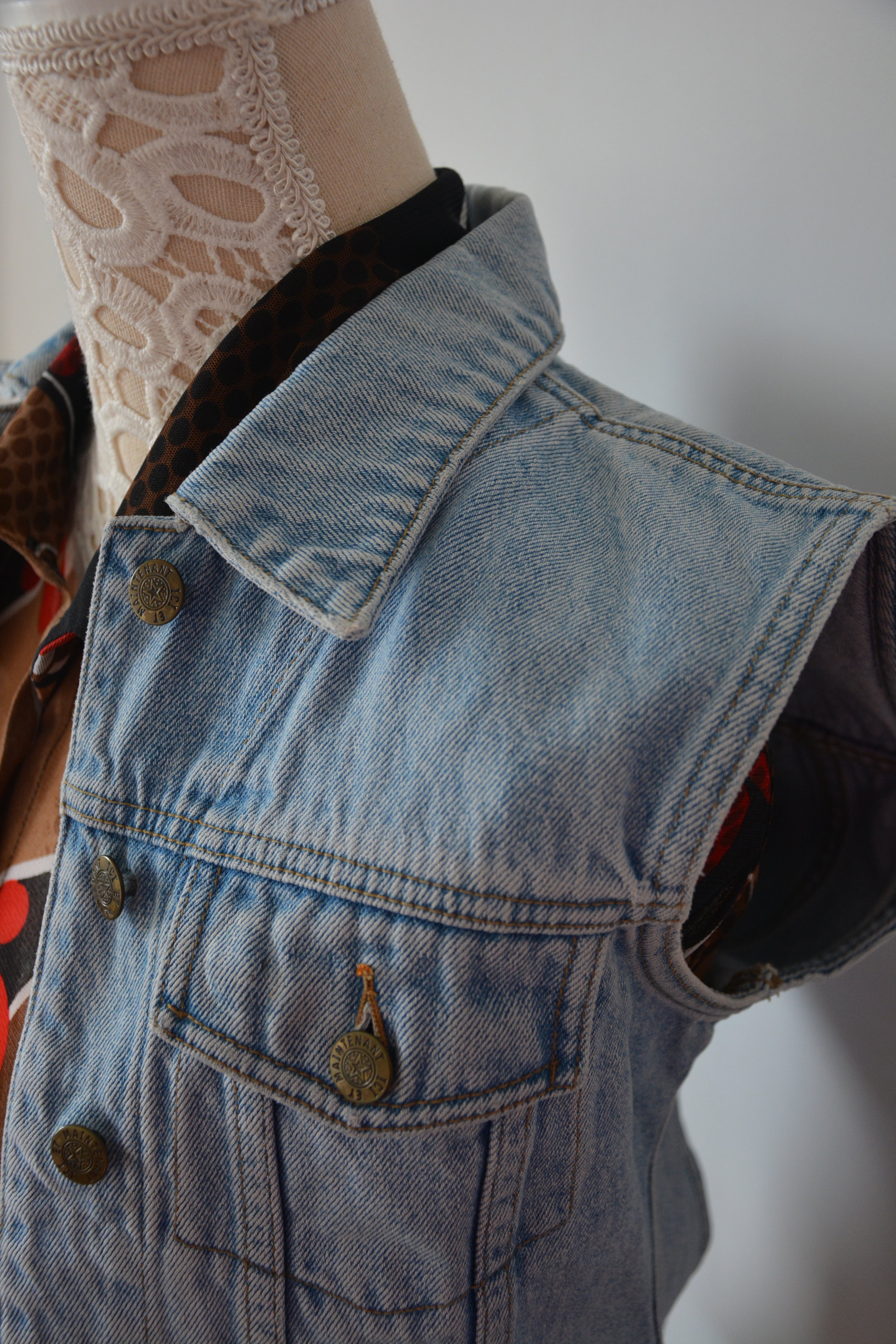 Veste en jean sans manches