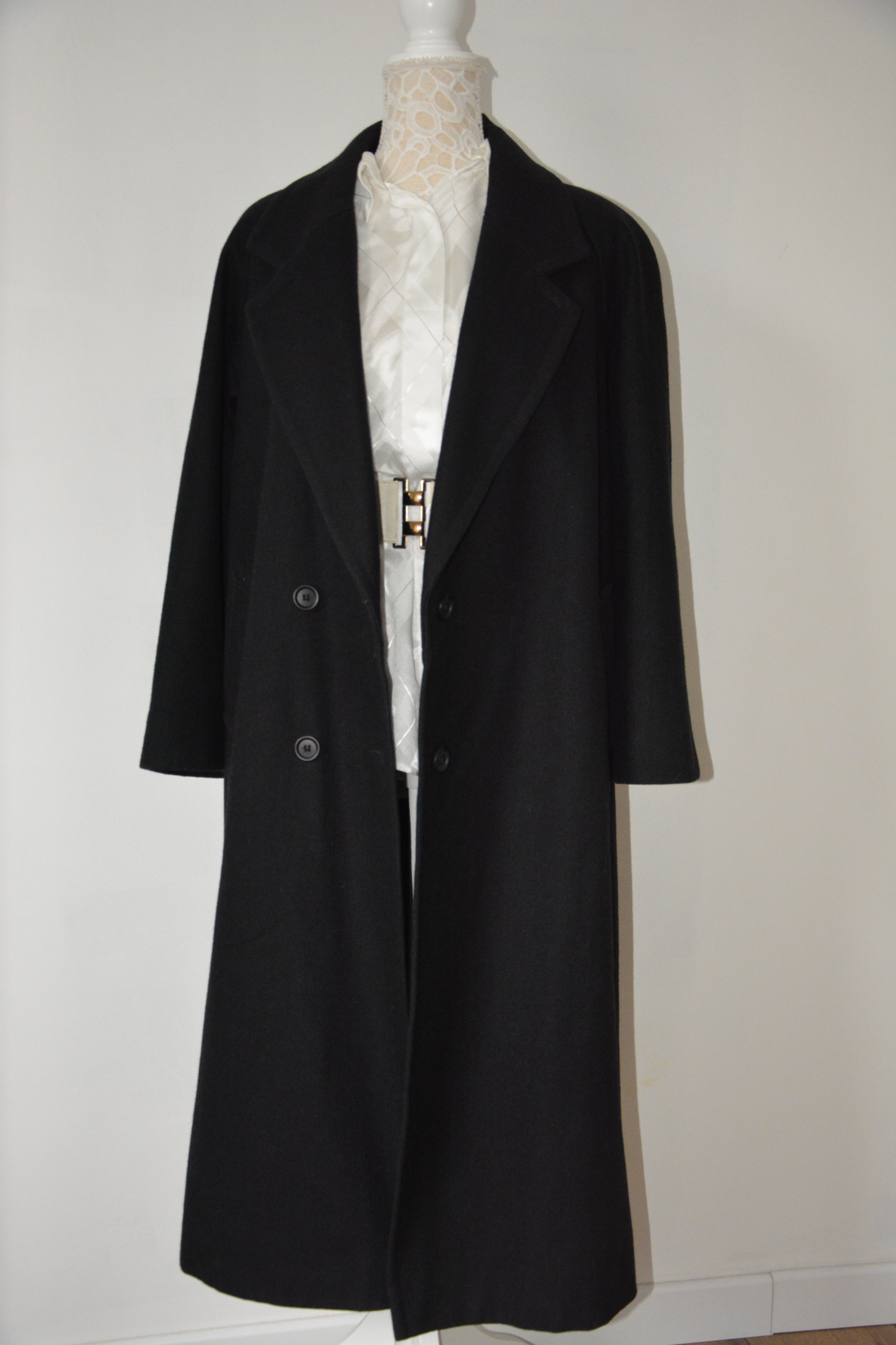 Manteau long noir en Laine