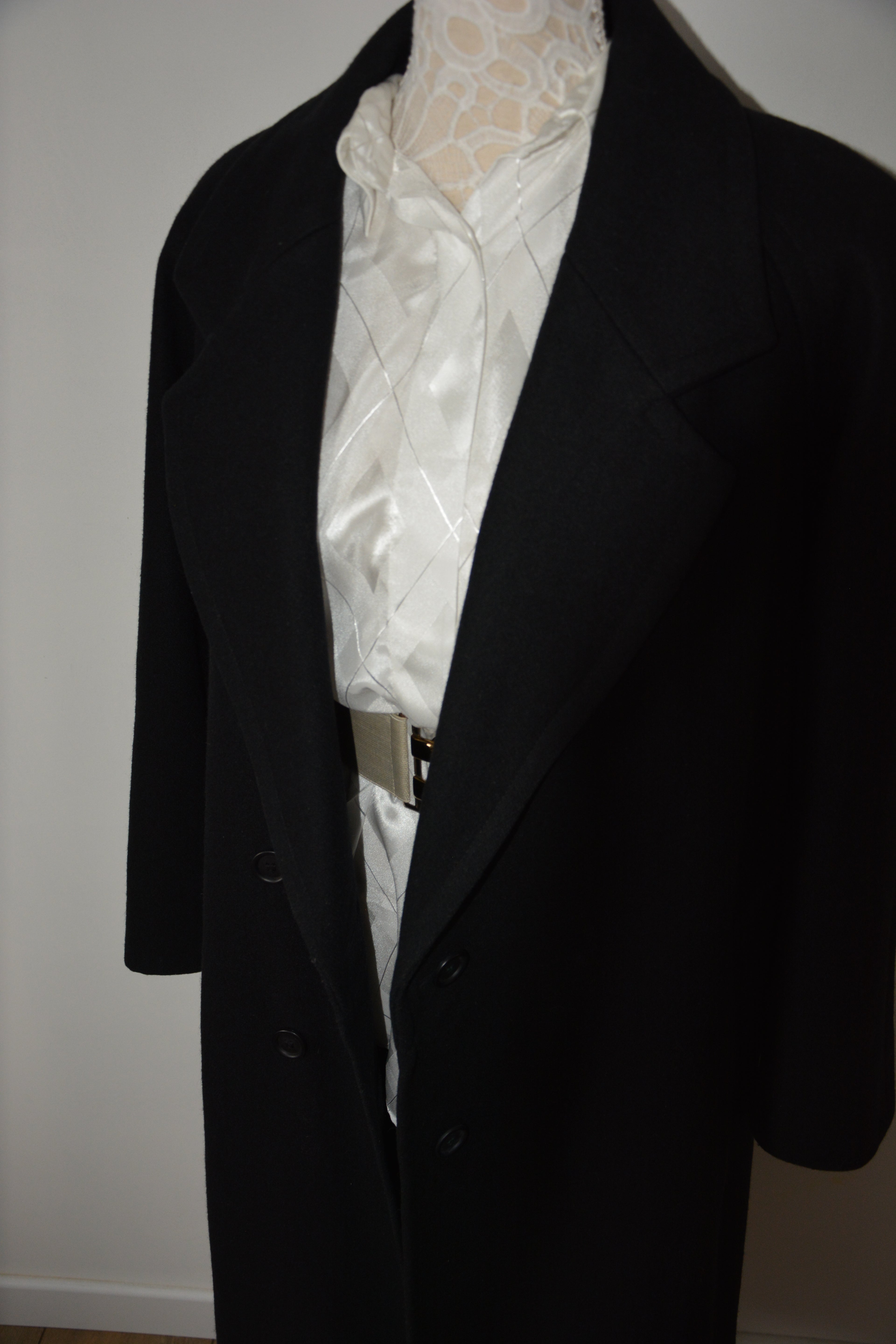 Manteau long noir en Laine