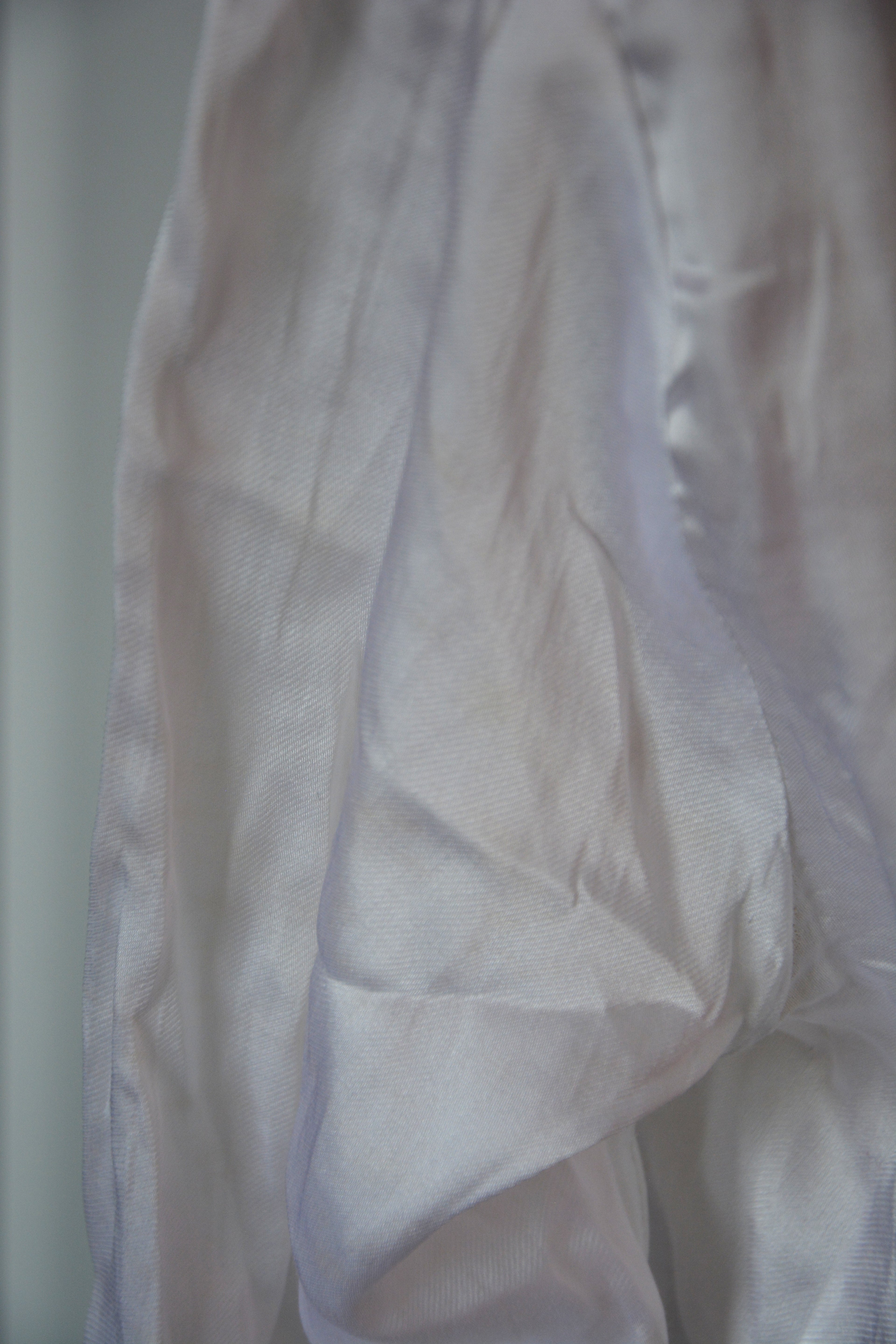 Blouse blanche à froufrous