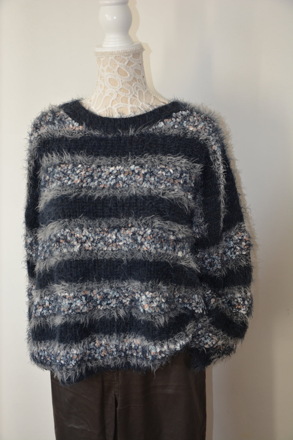 Pull chaud à rayures