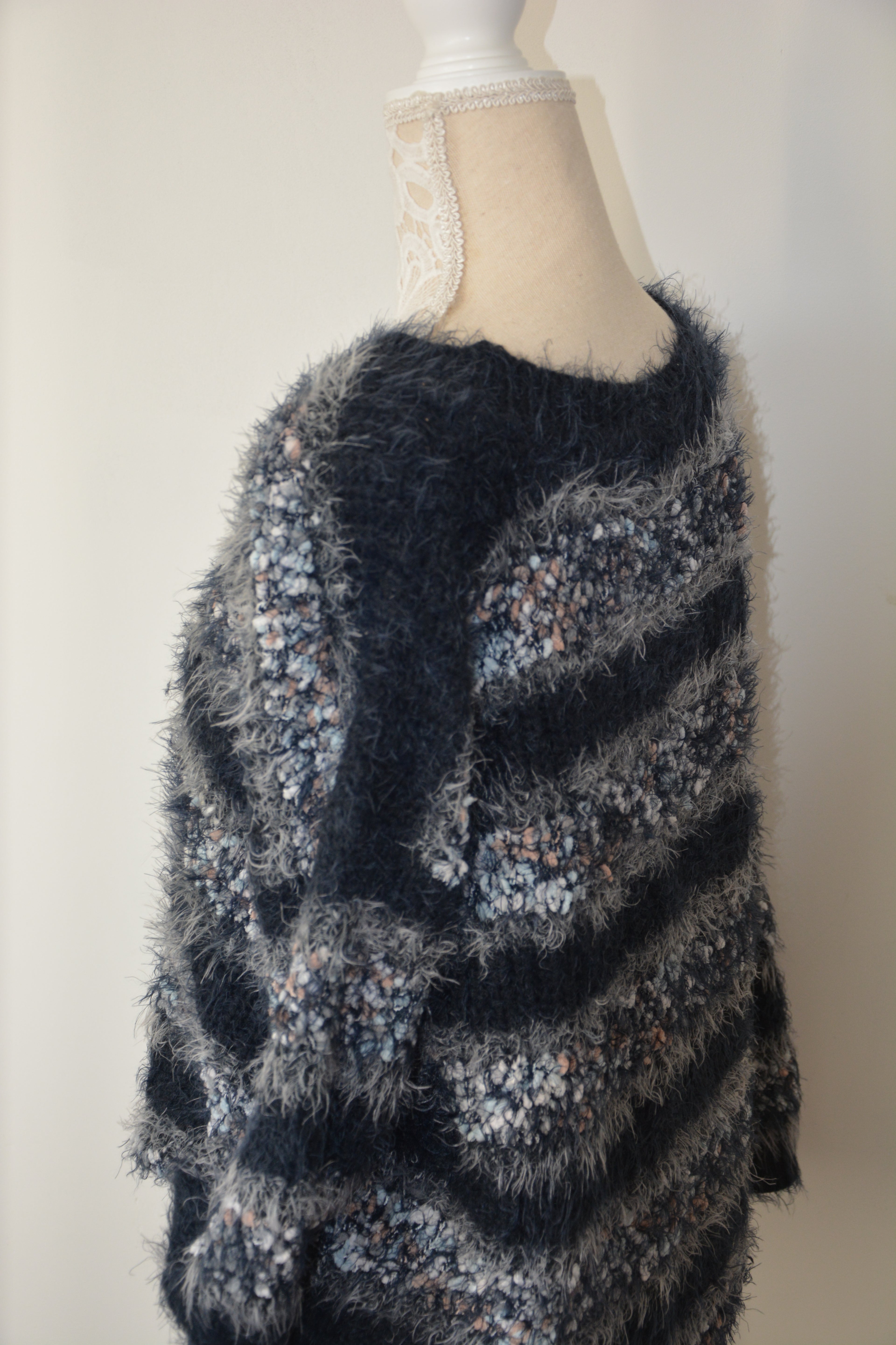 Pull chaud à rayures