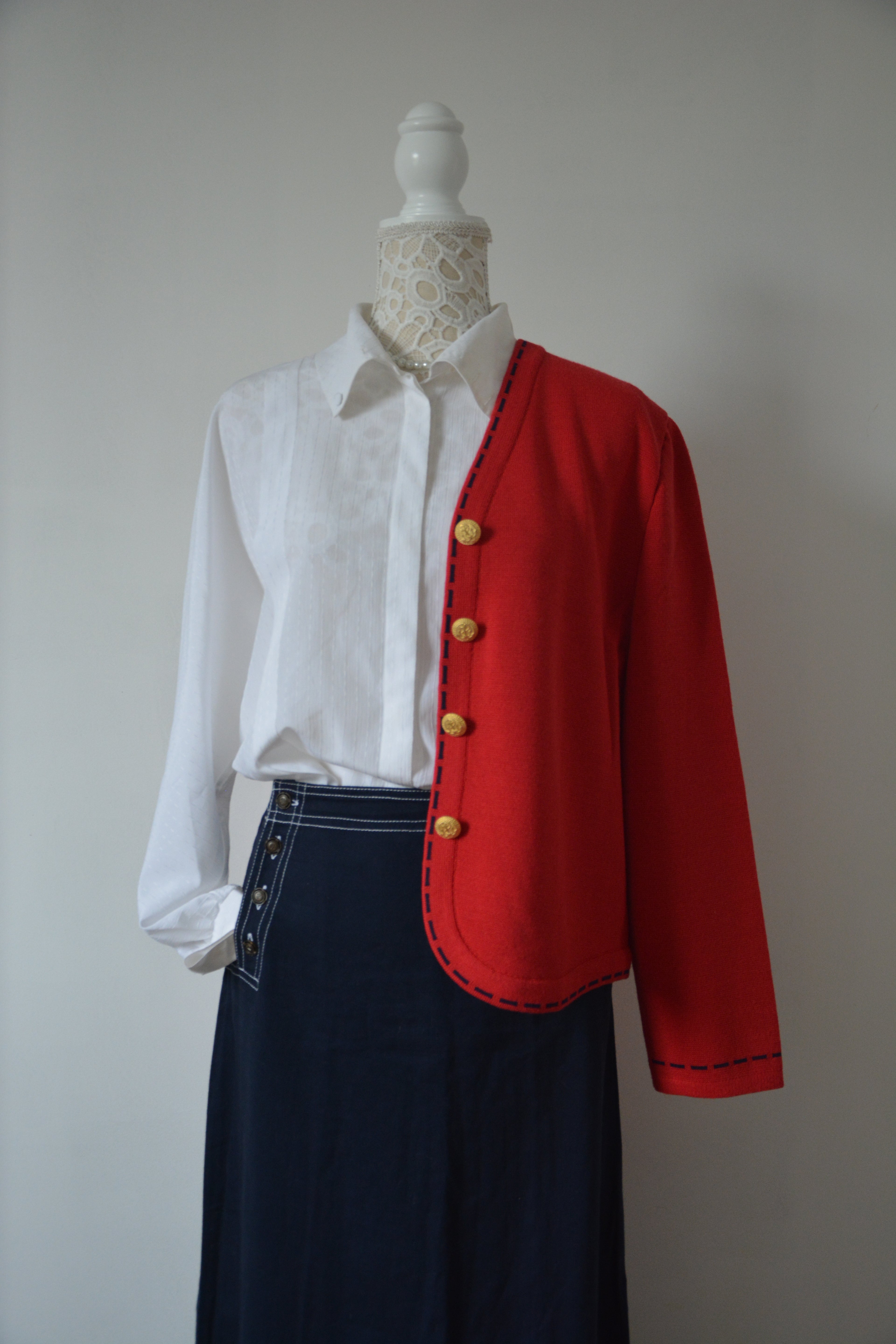 Cardigan rouge en laine - Fabriqué en France