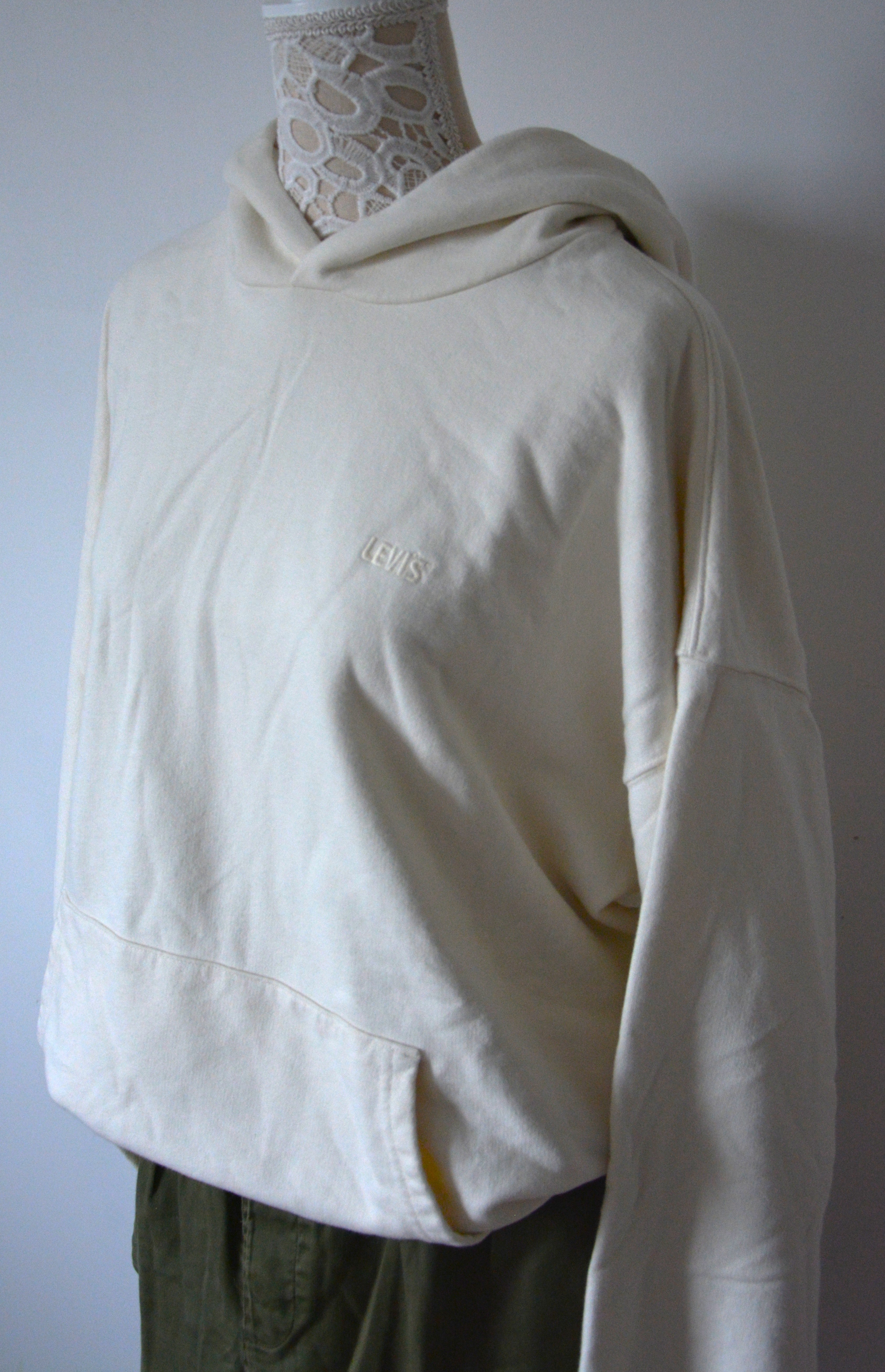 Sweat beige Levi's neuf